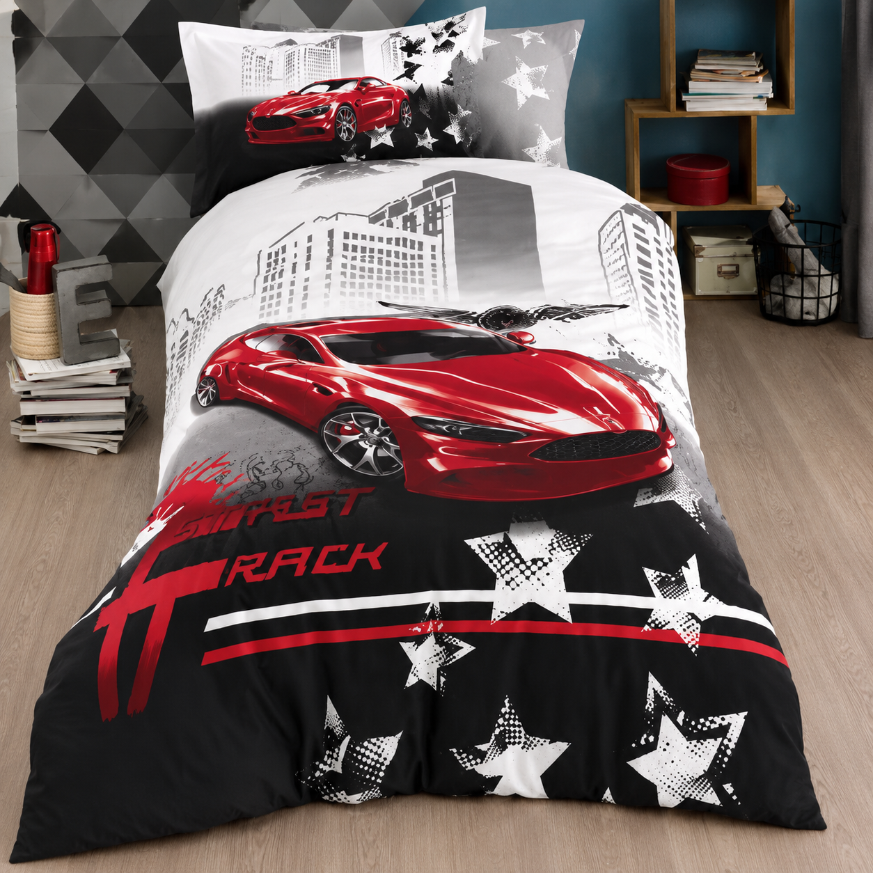 Lenjerie de pat „Fast Track Red” – Energie, adrenalină și stil urban