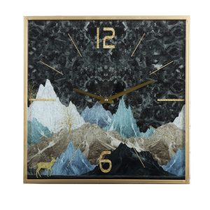 Ceas de perete pătrat cu design montan și accente aurii – decor modern elegant