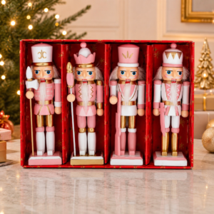 Set 4 soldăței Spărgător de Nuci – nuanțe roz pastel, din lemn