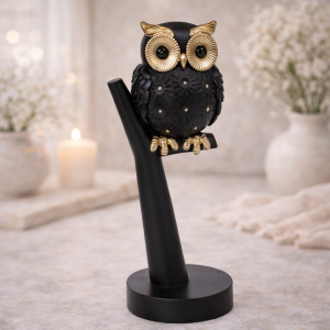 Statueta decorativa bufnita, Iliadis Alexandros, negru cu accente aurii, design modern, 20x15cm